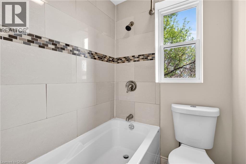 520 John Street N, Hamilton, Ontario  L8L 4R8 - Photo 38 - 40849903