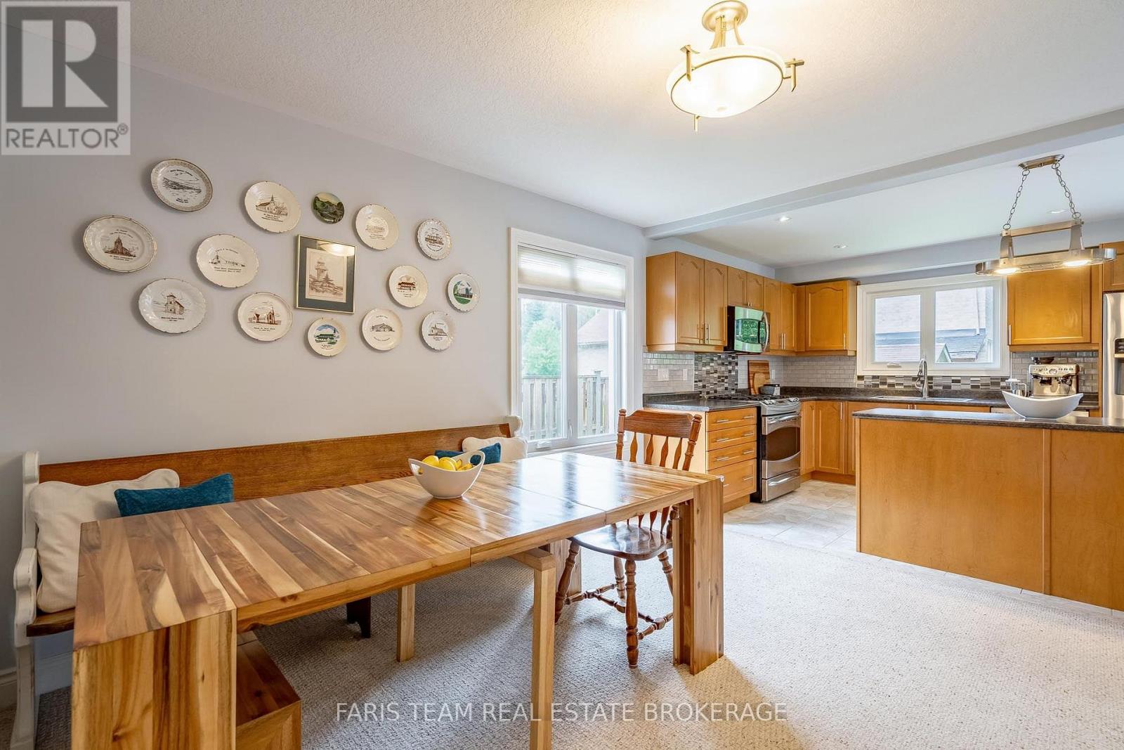 7 Mancini Drive, Essa, Ontario  L0M 1B1 - Photo 11 - N13674820