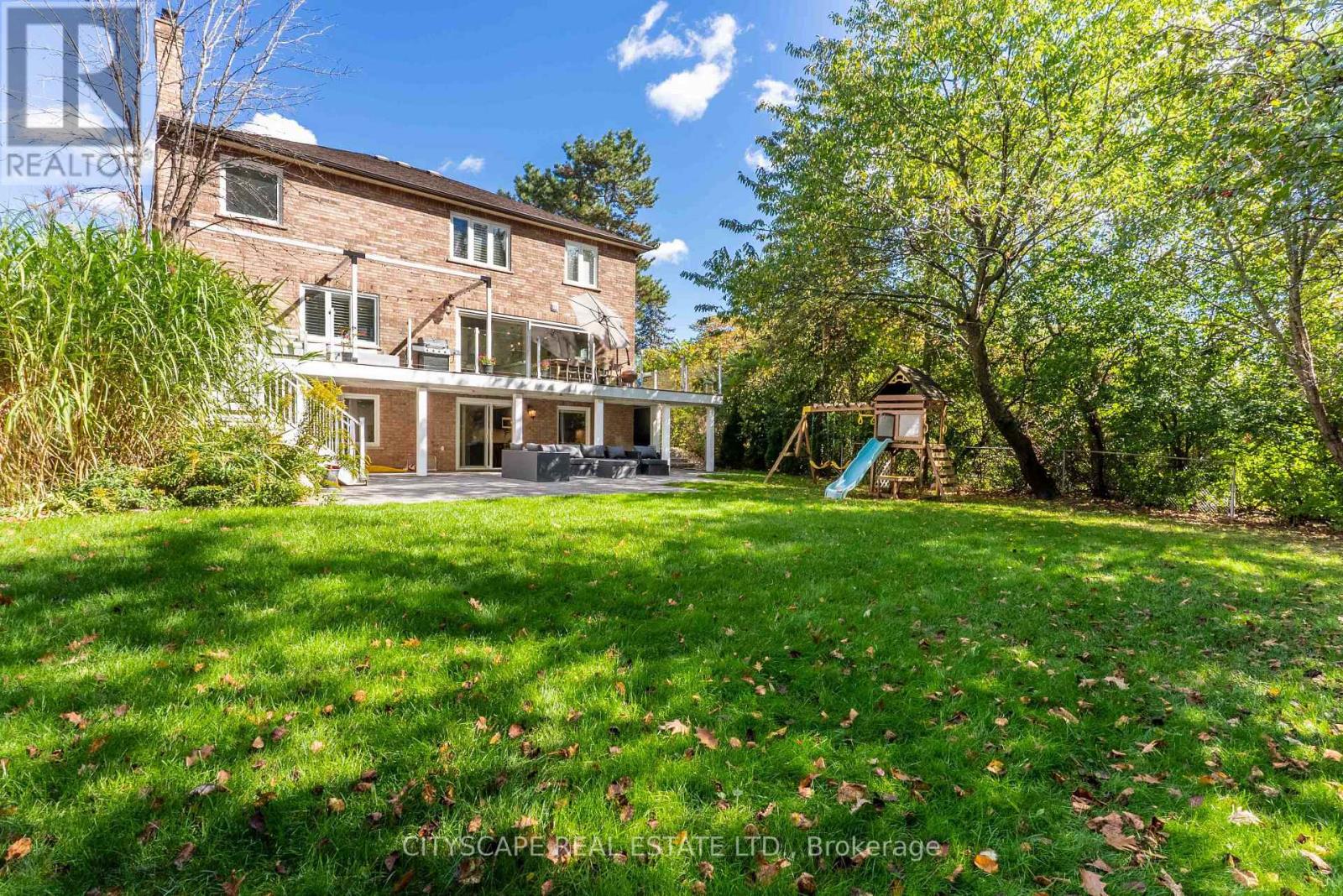4582 Badminton Drive, Mississauga, Ontario  L5M 3H6 - Photo 8 - W13679362