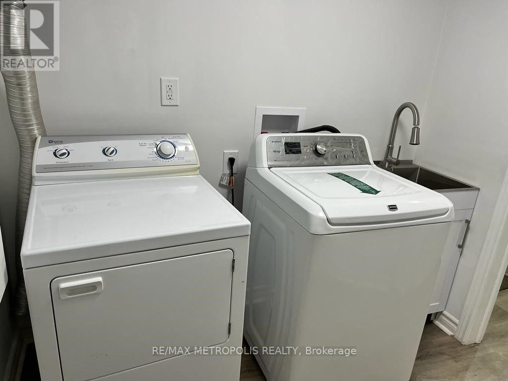 Basement - 16a Fletcher Avenue, Ajax, Ontario  L1Z 1H5 - Photo 11 - E13680032