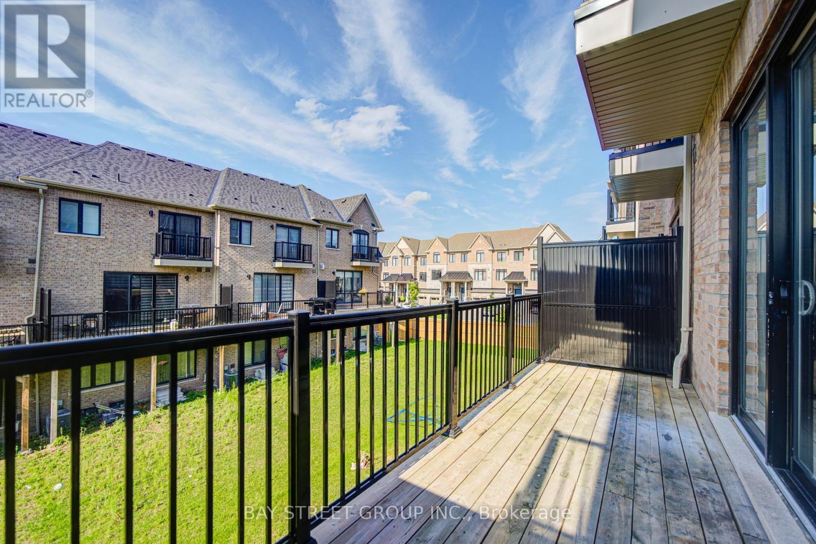 36 Elkington Crescent, Whitby, Ontario  L1P 0L7 - Photo 17 - E13680056