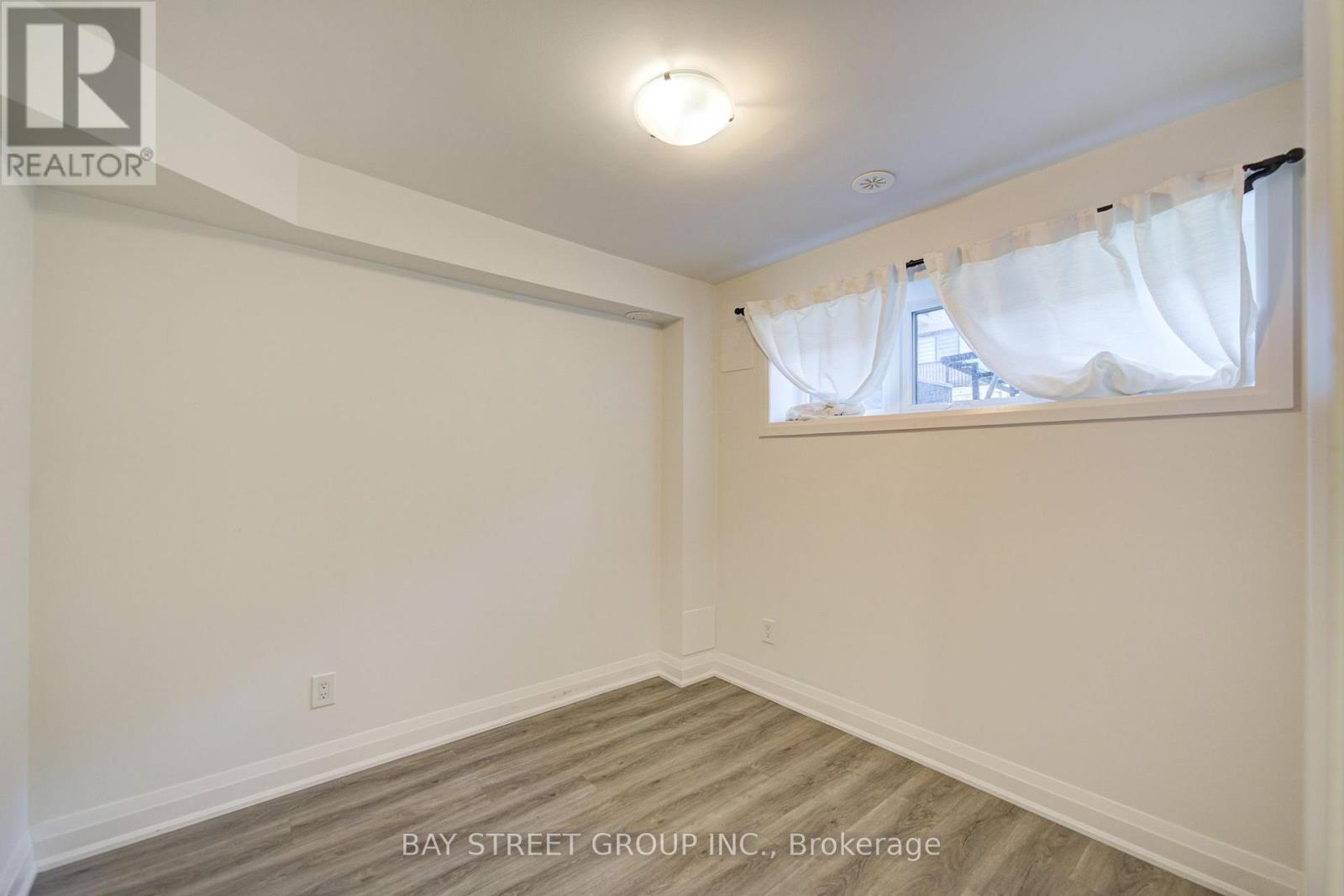 36 Elkington Crescent, Whitby, Ontario  L1P 0L7 - Photo 45 - E13680056