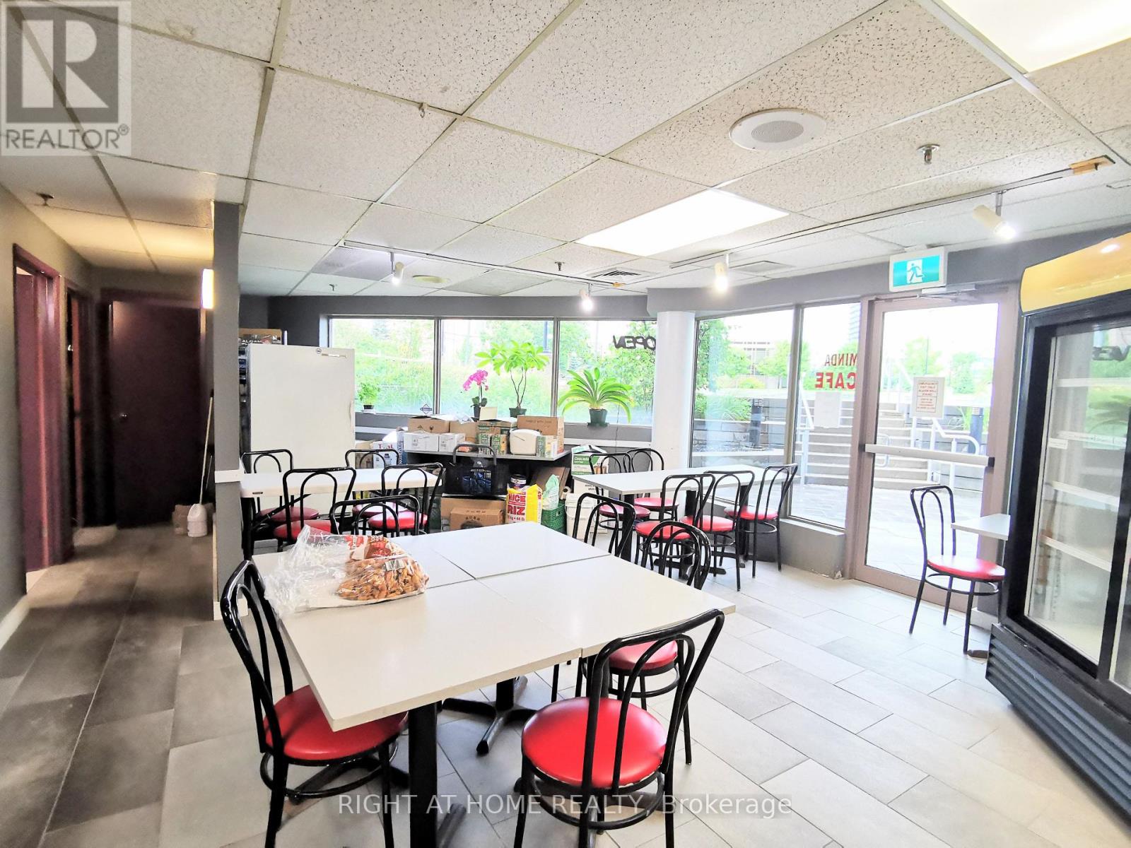 1223 Michael Street, Ottawa, Ontario  K1J 7T2 - Photo 12 - X13680054