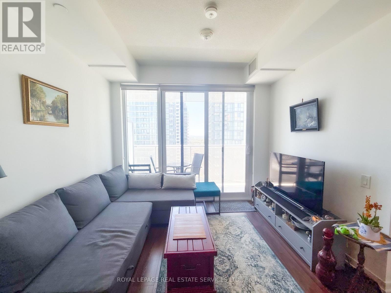 2312 - 4065 Confederation Parkway, Mississauga, Ontario L5B 0L4 - Photo 6 - W13680028
