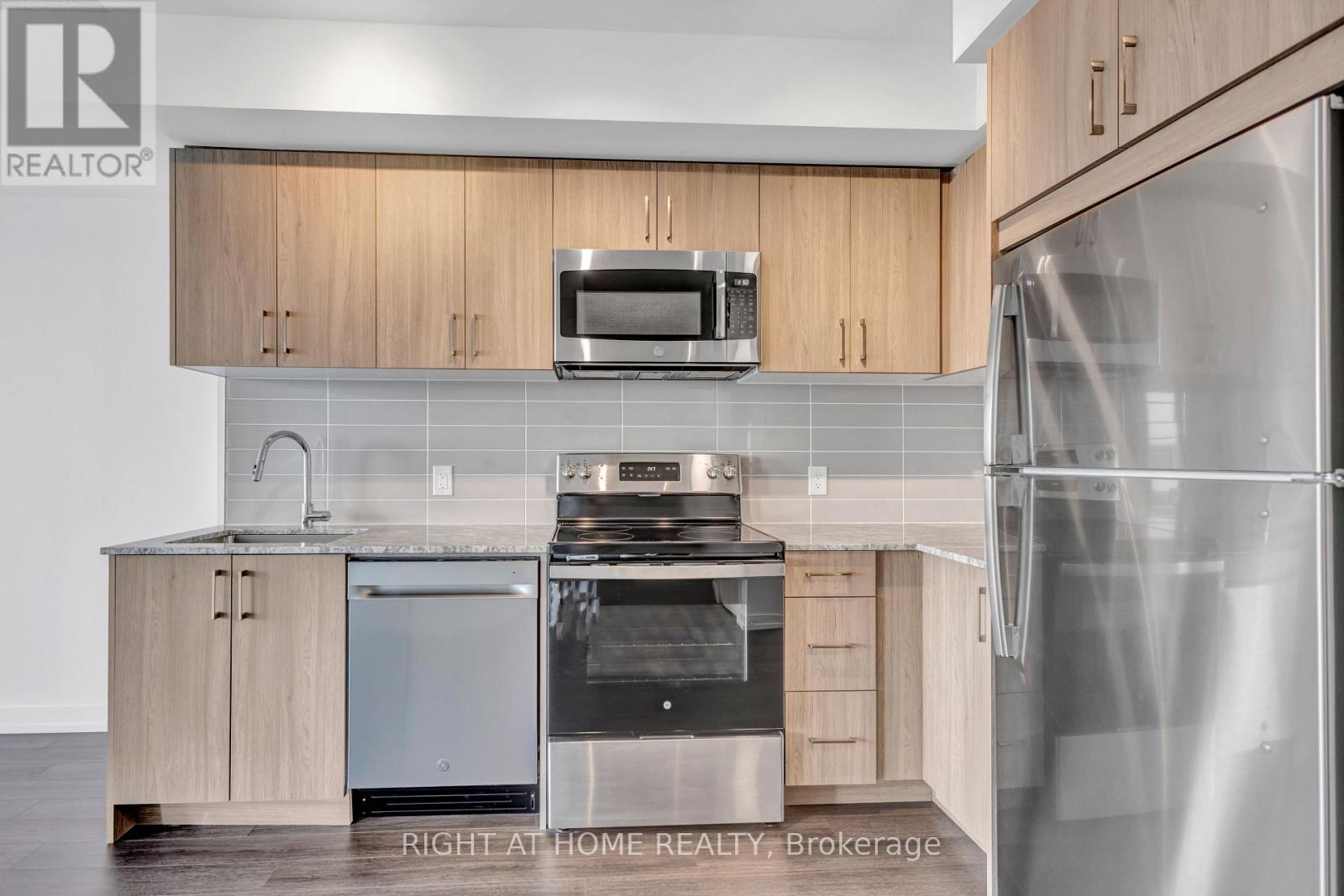 1501 - 4010 Eglinton Avenue W, Toronto, Ontario  M9A 0G5 - Photo 10 - W13678472