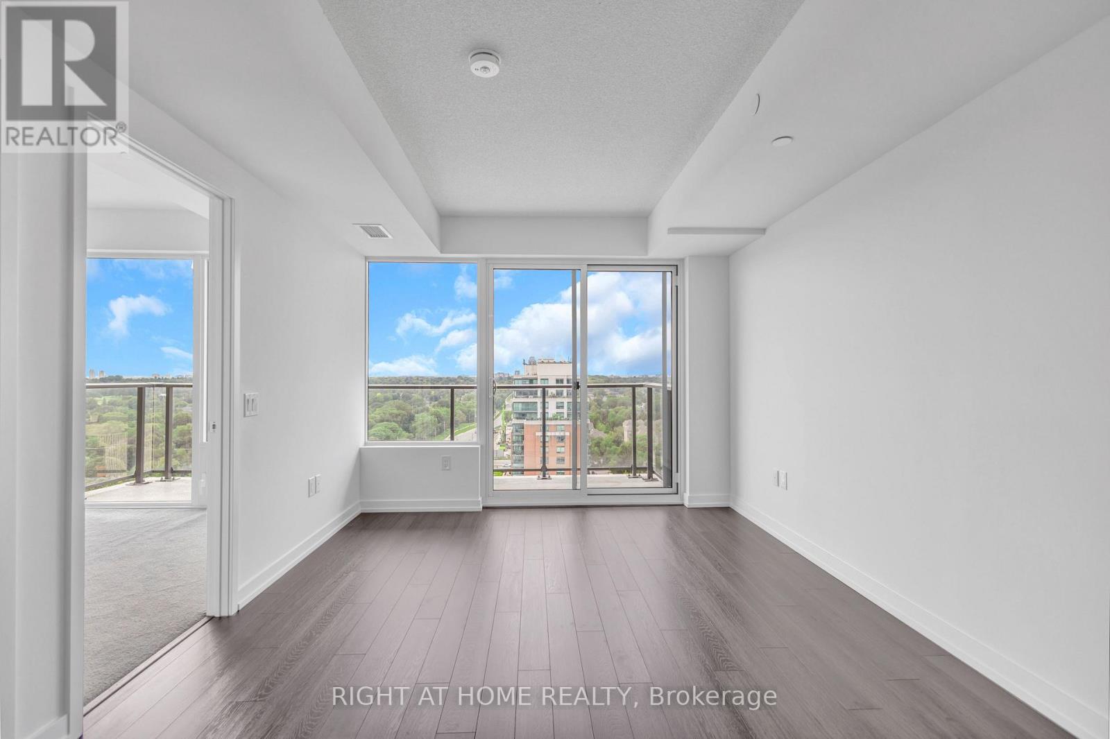 1501 - 4010 Eglinton Avenue W, Toronto, Ontario  M9A 0G5 - Photo 12 - W13678472