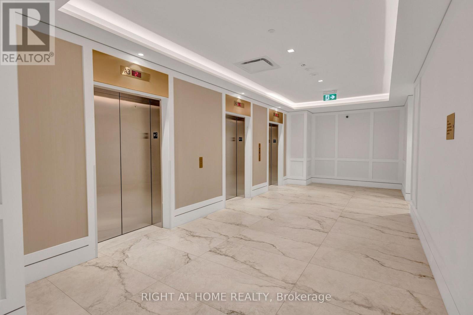 1501 - 4010 Eglinton Avenue W, Toronto, Ontario  M9A 0G5 - Photo 5 - W13678472