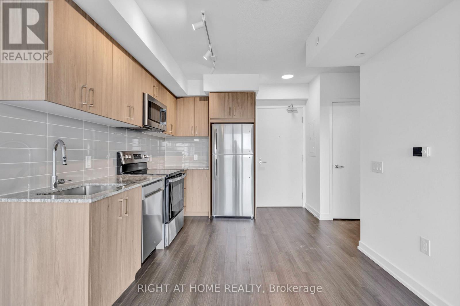 1501 - 4010 Eglinton Avenue W, Toronto, Ontario  M9A 0G5 - Photo 7 - W13678472