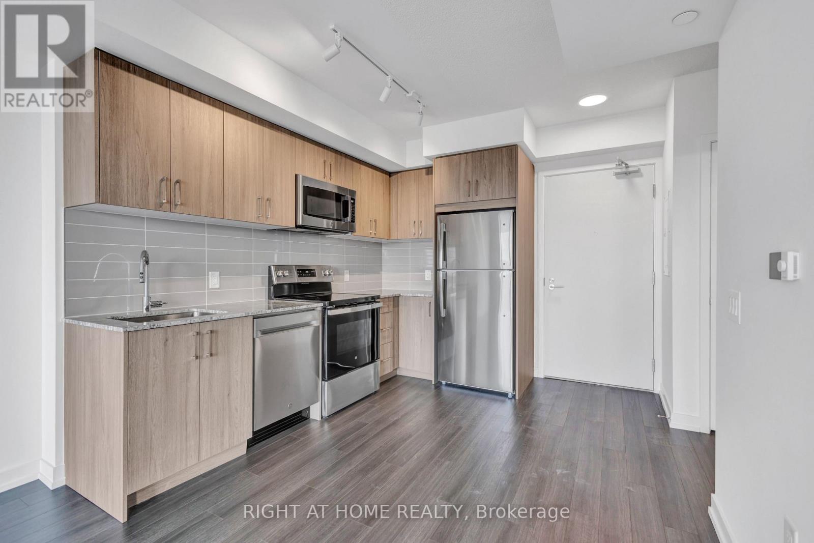 1501 - 4010 Eglinton Avenue W, Toronto, Ontario  M9A 0G5 - Photo 9 - W13678472