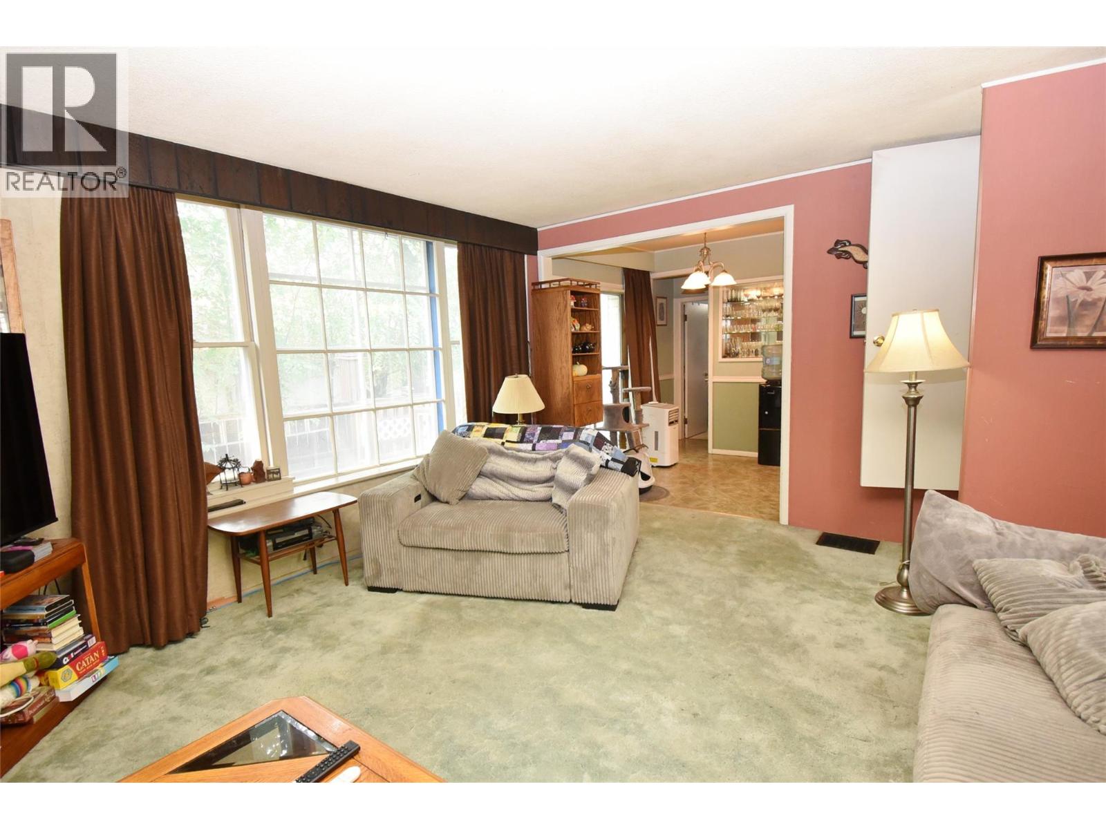 3202 22 Street, Vernon, British Columbia  V1T 4H8 - Photo 35 - 10397287