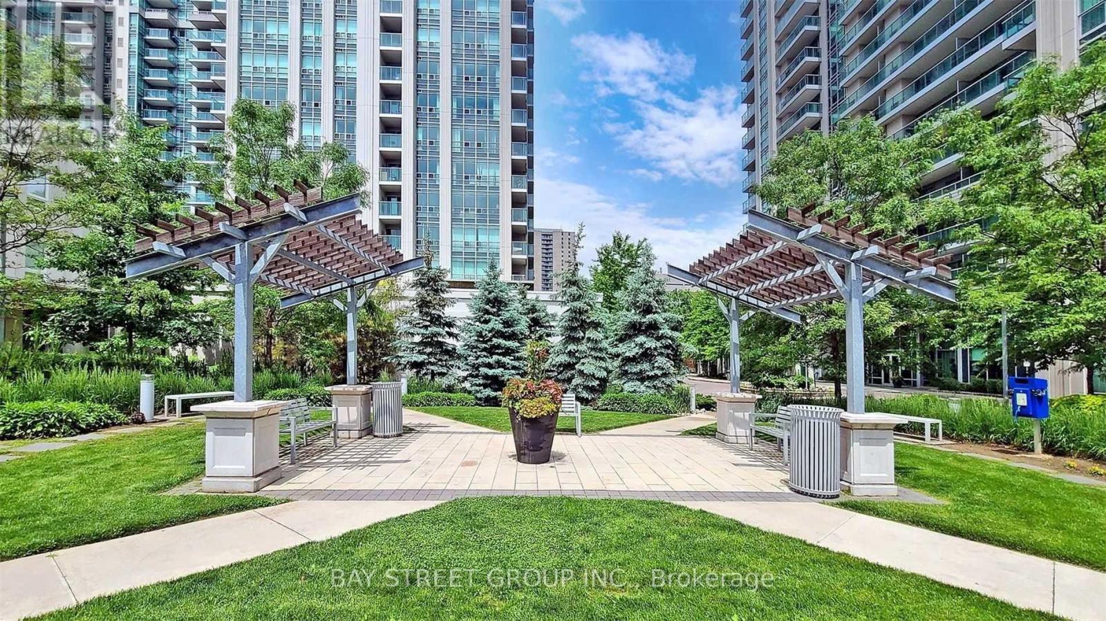1612 - 17 ANNDALE DRIVE, Toronto, Ontario