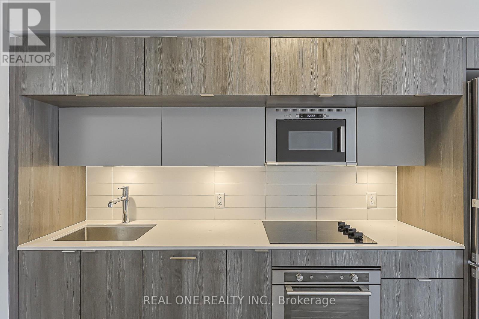 821 - 585 Bloor Street E, Toronto, Ontario  M4W 0B3 - Photo 12 - C13680082