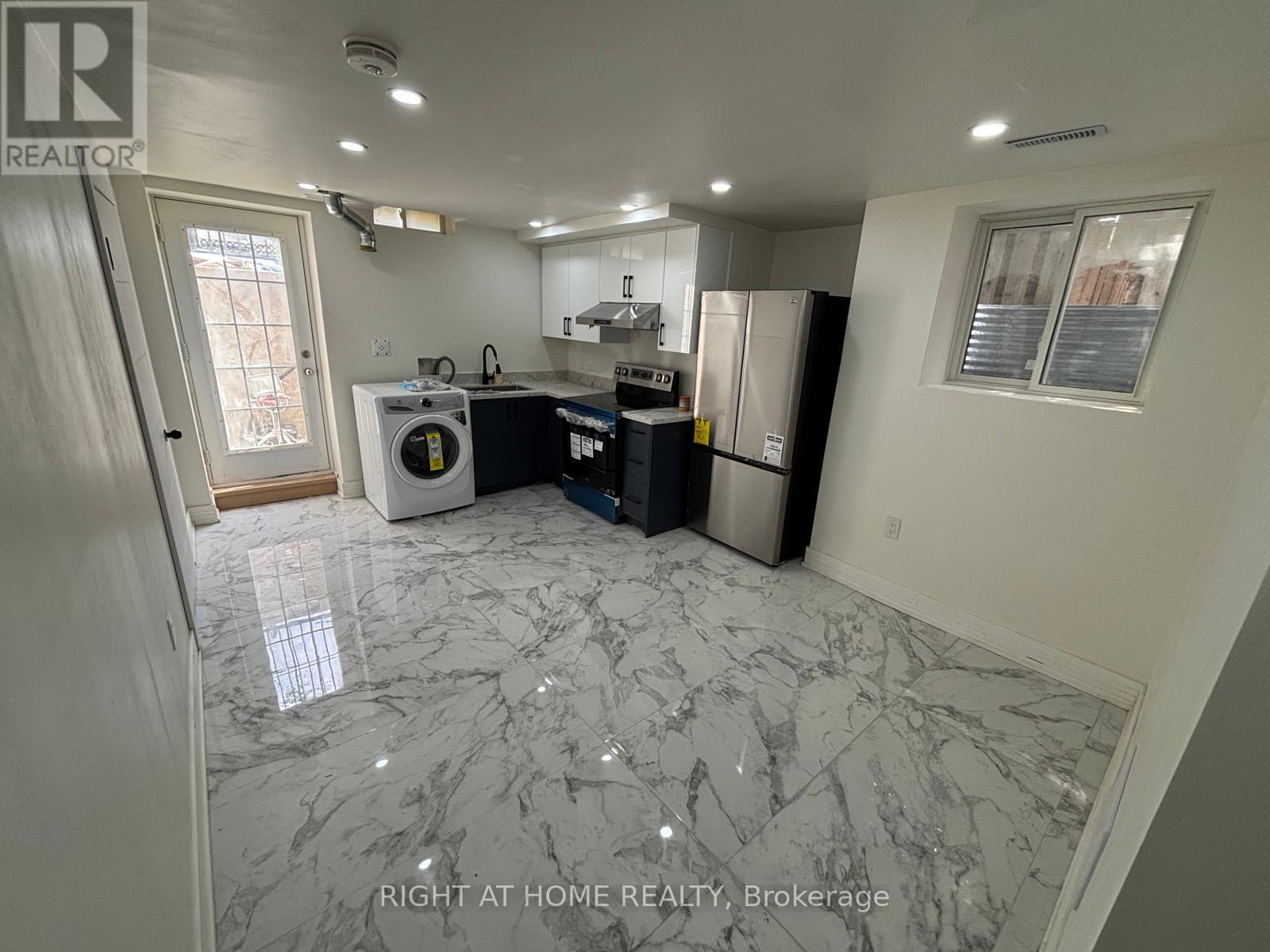 Basement - 31 Orleans Drive, Toronto, Ontario  M1C 4T1 - Photo 10 - E13680088