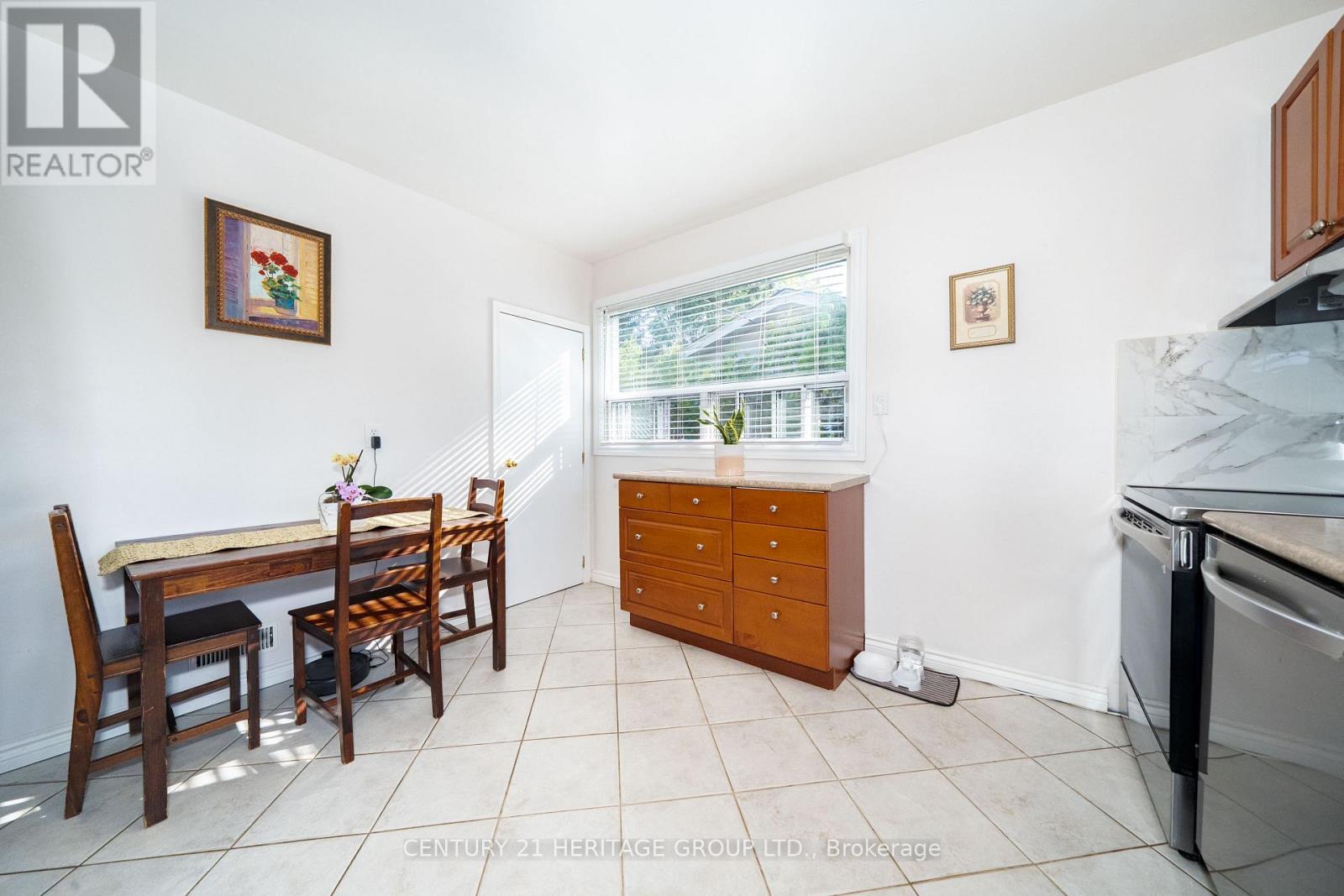 417 Paliser Crescent S, Richmond Hill, Ontario  L4C 1S2 - Photo 14 - N13680108