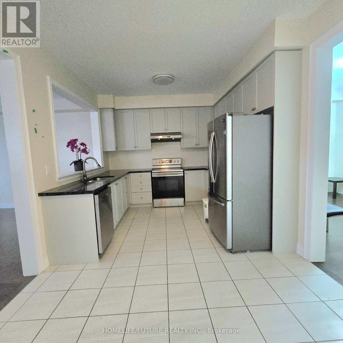 Main - 396 Kirkham Drive, Markham, Ontario  L3S 0E4 - Photo 12 - N13680124