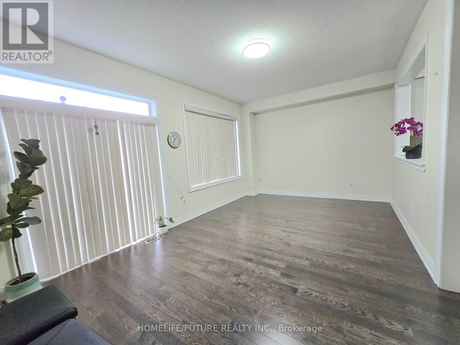 Main - 396 Kirkham Drive, Markham, Ontario  L3S 0E4 - Photo 14 - N13680124