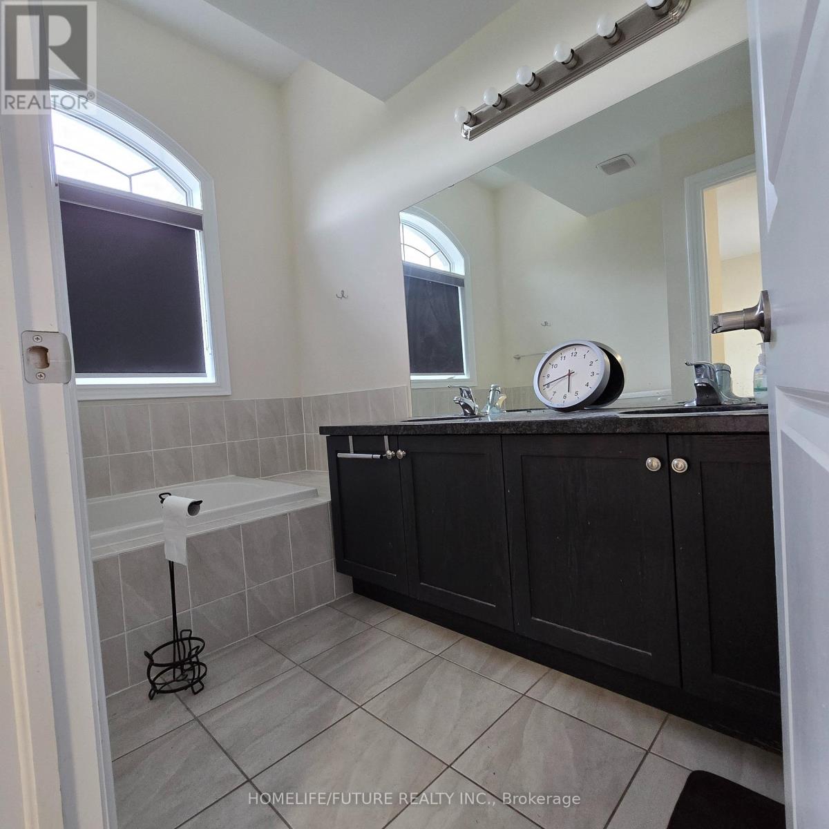 Main - 396 Kirkham Drive, Markham, Ontario  L3S 0E4 - Photo 27 - N13680124