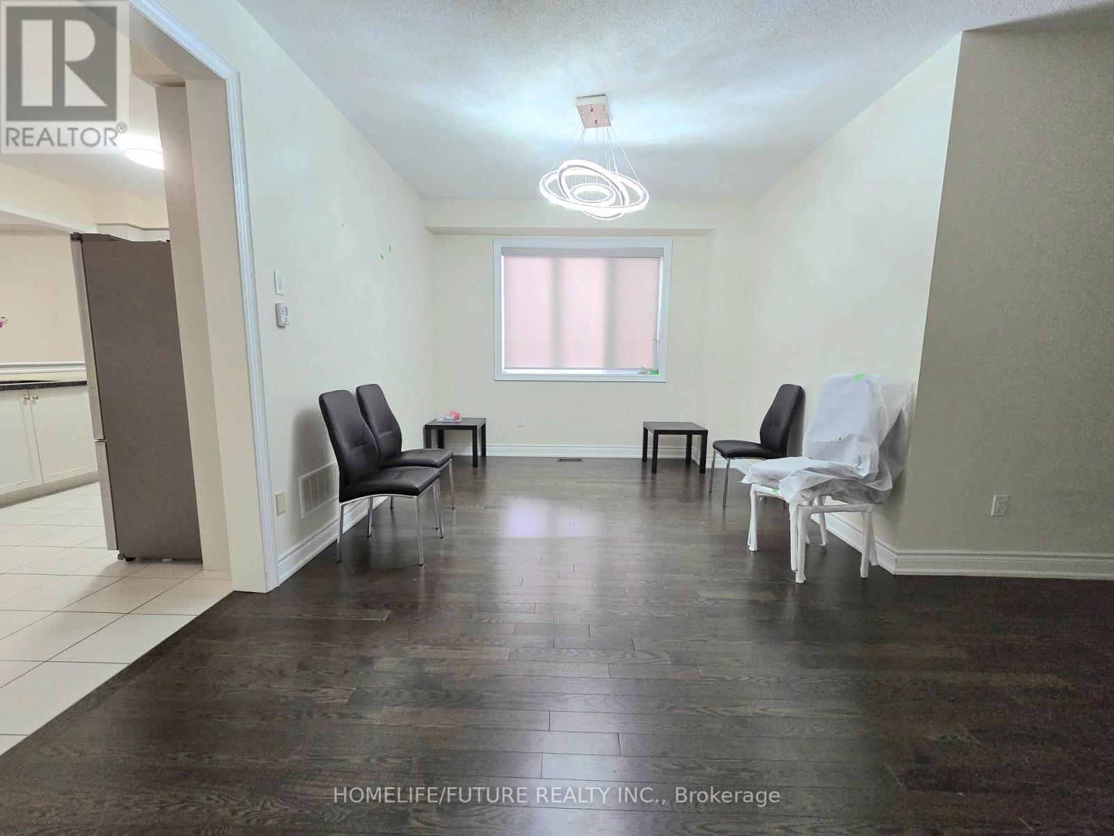 Main - 396 Kirkham Drive, Markham, Ontario  L3S 0E4 - Photo 6 - N13680124