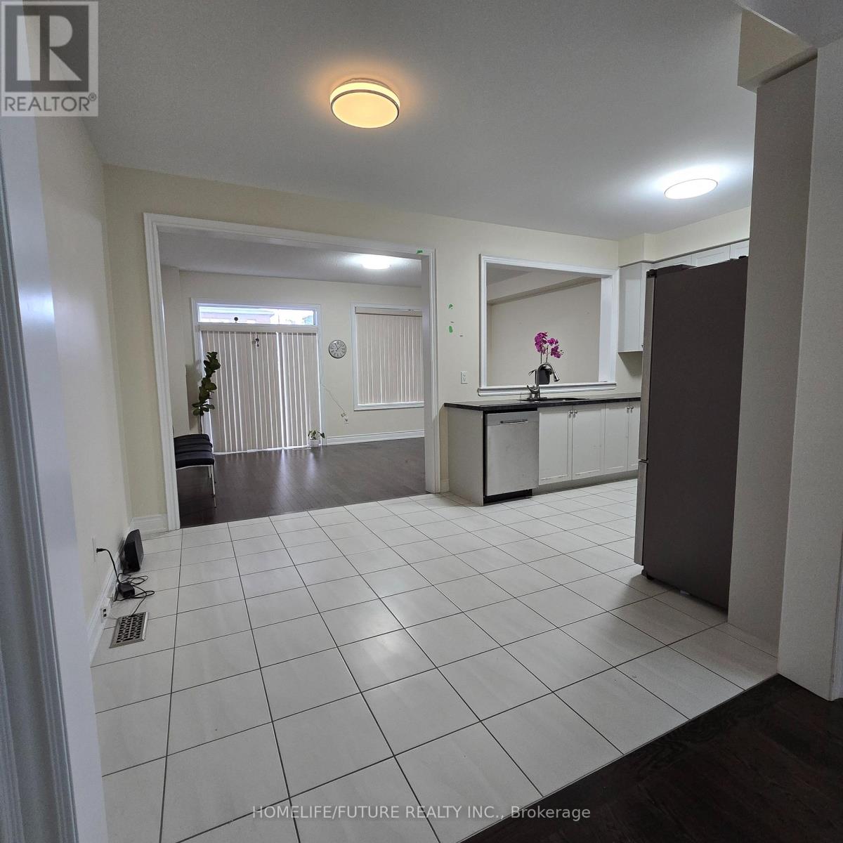 Main - 396 Kirkham Drive, Markham, Ontario  L3S 0E4 - Photo 9 - N13680124