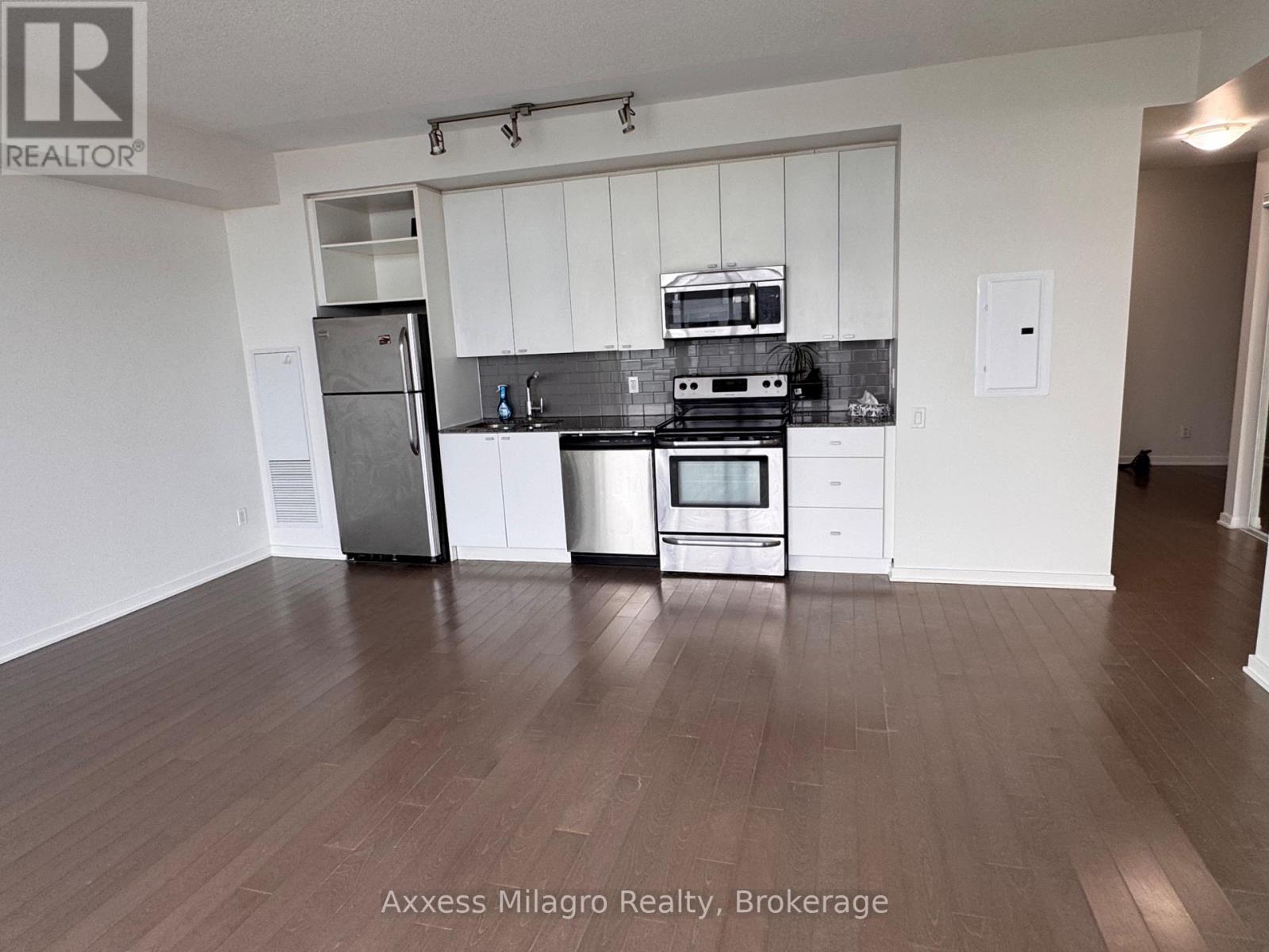 3016 - 105 The Queensway Way, Toronto, Ontario  M6S 5B5 - Photo 3 - W13680080