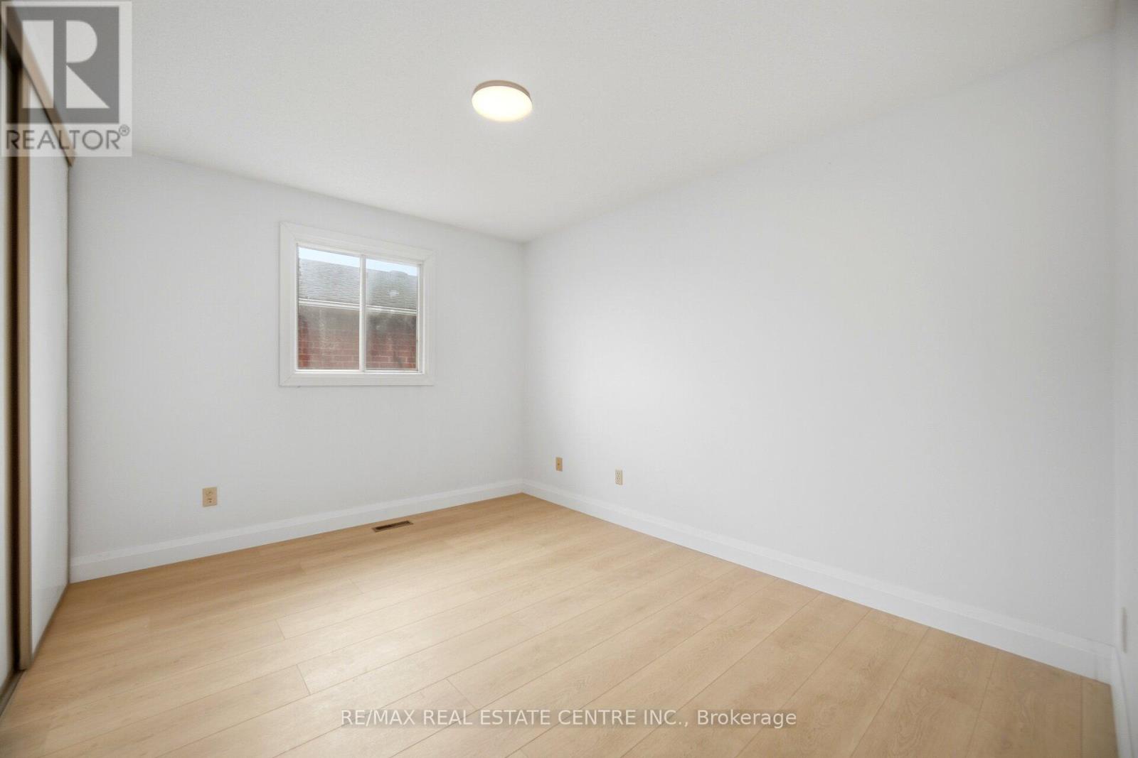 Main And 2nd - 4676 Owl Circle, Mississauga, Ontario  L4Z 2W6 - Photo 41 - W13680084