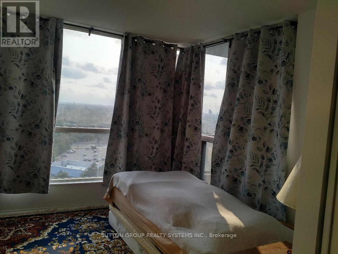1610 - 3 Rowntree Road, Toronto, Ontario  M9V 5G8 - Photo 18 - W13680126