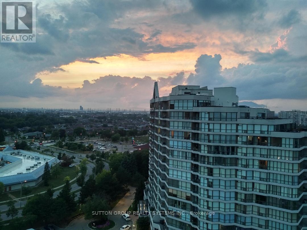 1610 - 3 Rowntree Road, Toronto, Ontario  M9V 5G8 - Photo 2 - W13680126