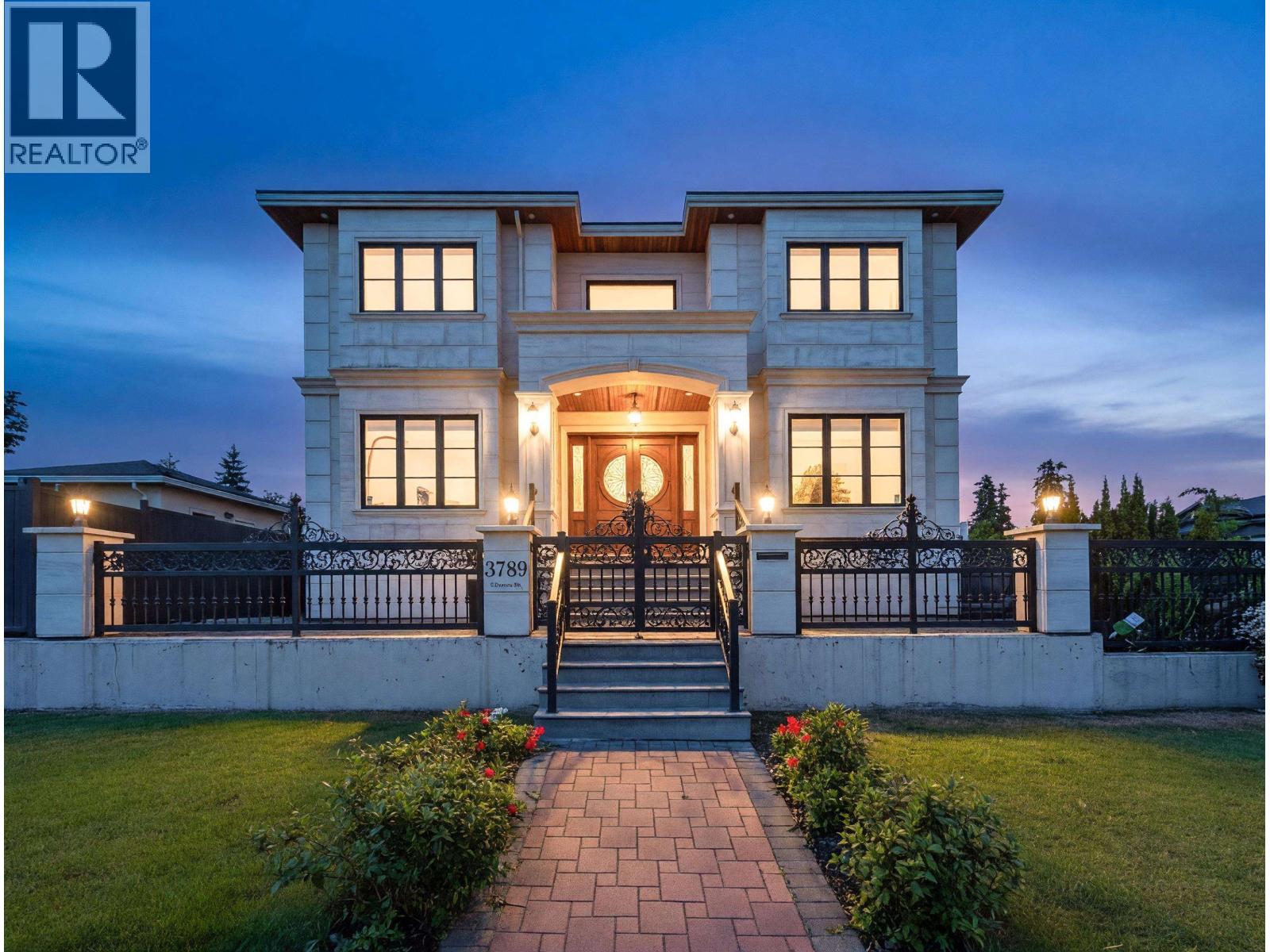 3789 Clinton Street, Burnaby, British Columbia  V5J 2J9 - Photo 2 - R3124842