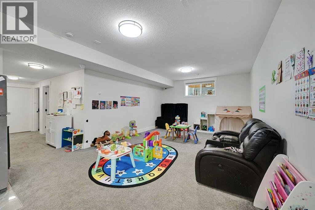 70 South Shore Bay, Chestermere, Alberta  T1X 2S1 - Photo 35 - A2336364