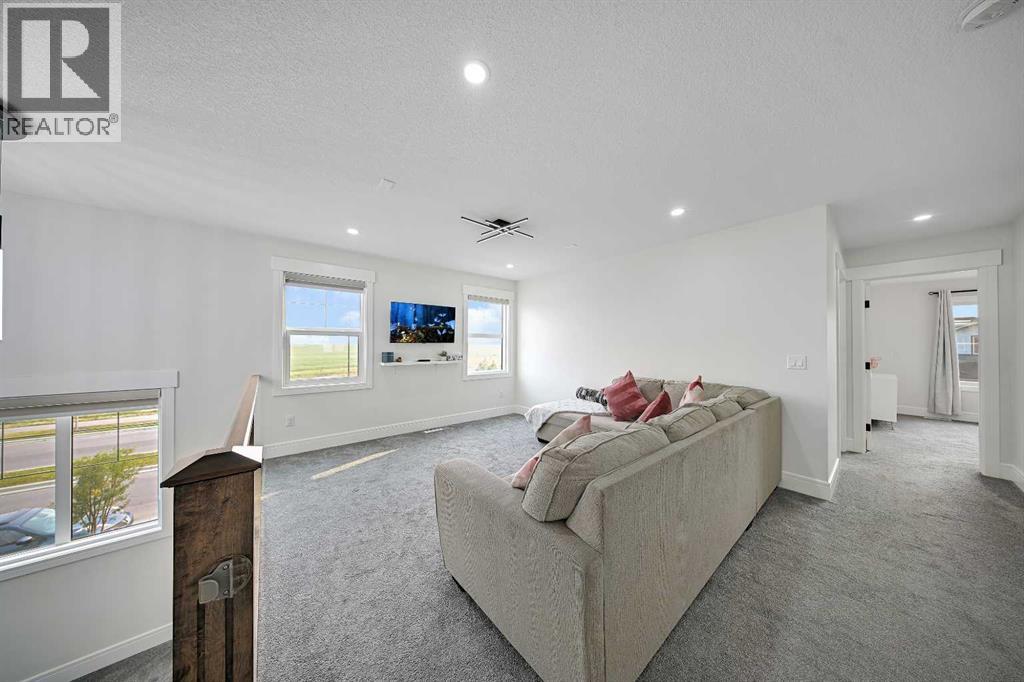 70 South Shore Bay, Chestermere, Alberta  T1X 2S1 - Photo 20 - A2336364