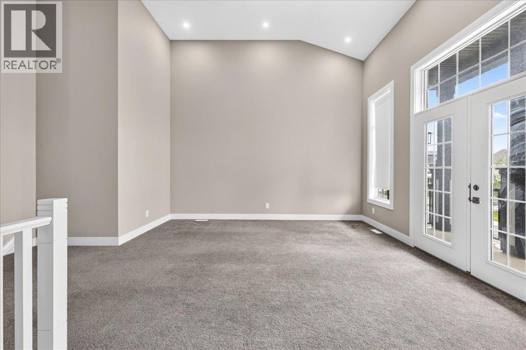 244 Carrington Crescent Nw, Calgary, Alberta  T3P 1R1 - Photo 19 - A2337368