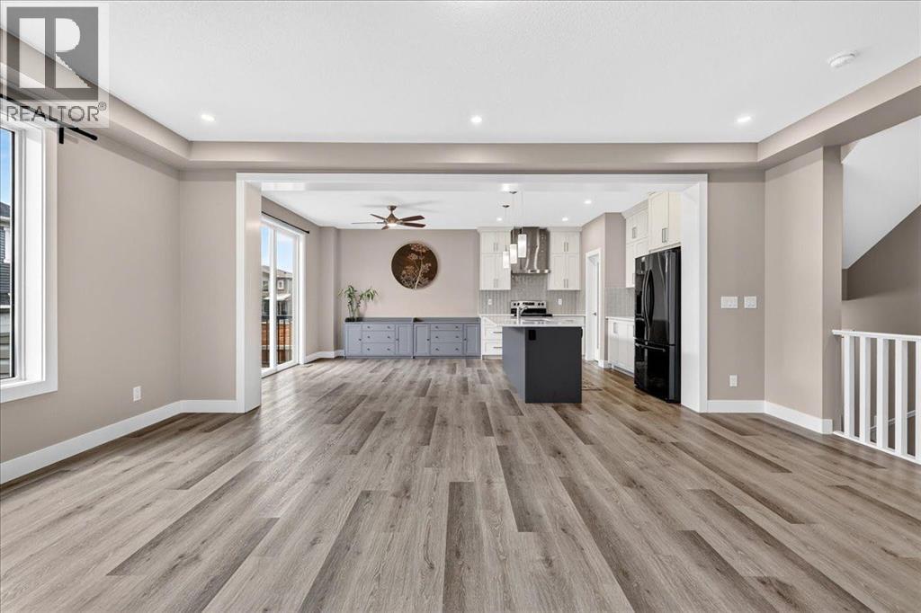 244 Carrington Crescent Nw, Calgary, Alberta  T3P 1R1 - Photo 6 - A2337368