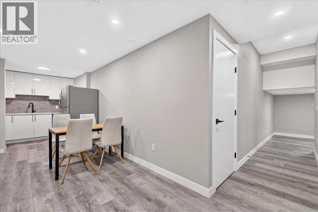 244 Carrington Crescent Nw, Calgary, Alberta  T3P 1R1 - Photo 38 - A2337368