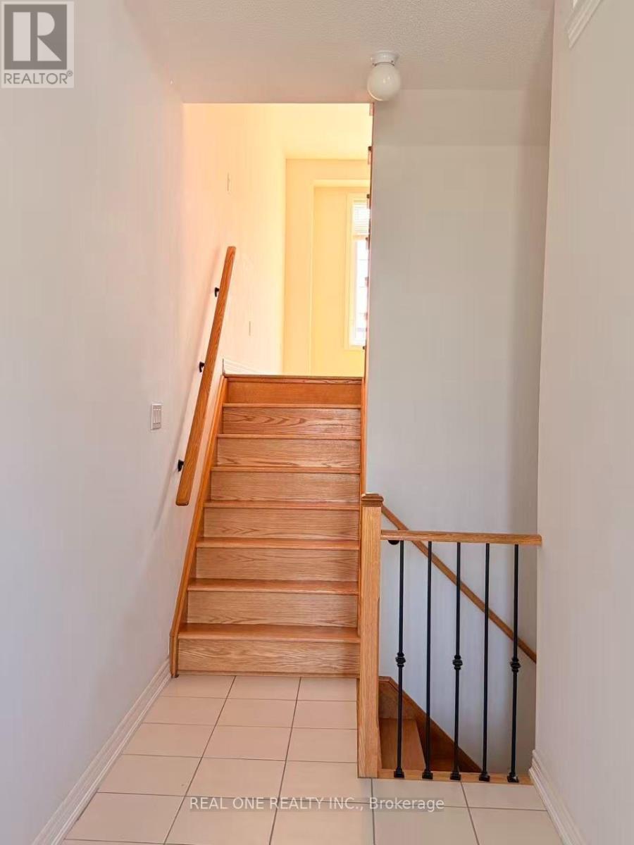 115 Beechborough Crescent, East Gwillimbury, Ontario  L9N 0N9 - Photo 2 - N13412646