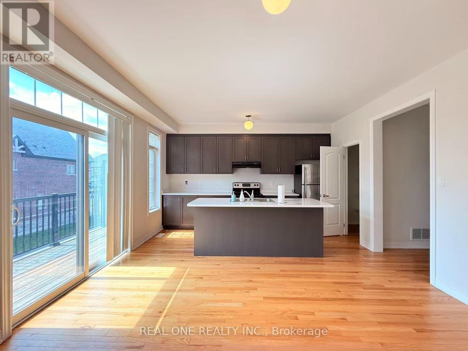 115 Beechborough Crescent, East Gwillimbury, Ontario  L9N 0N9 - Photo 4 - N13412646