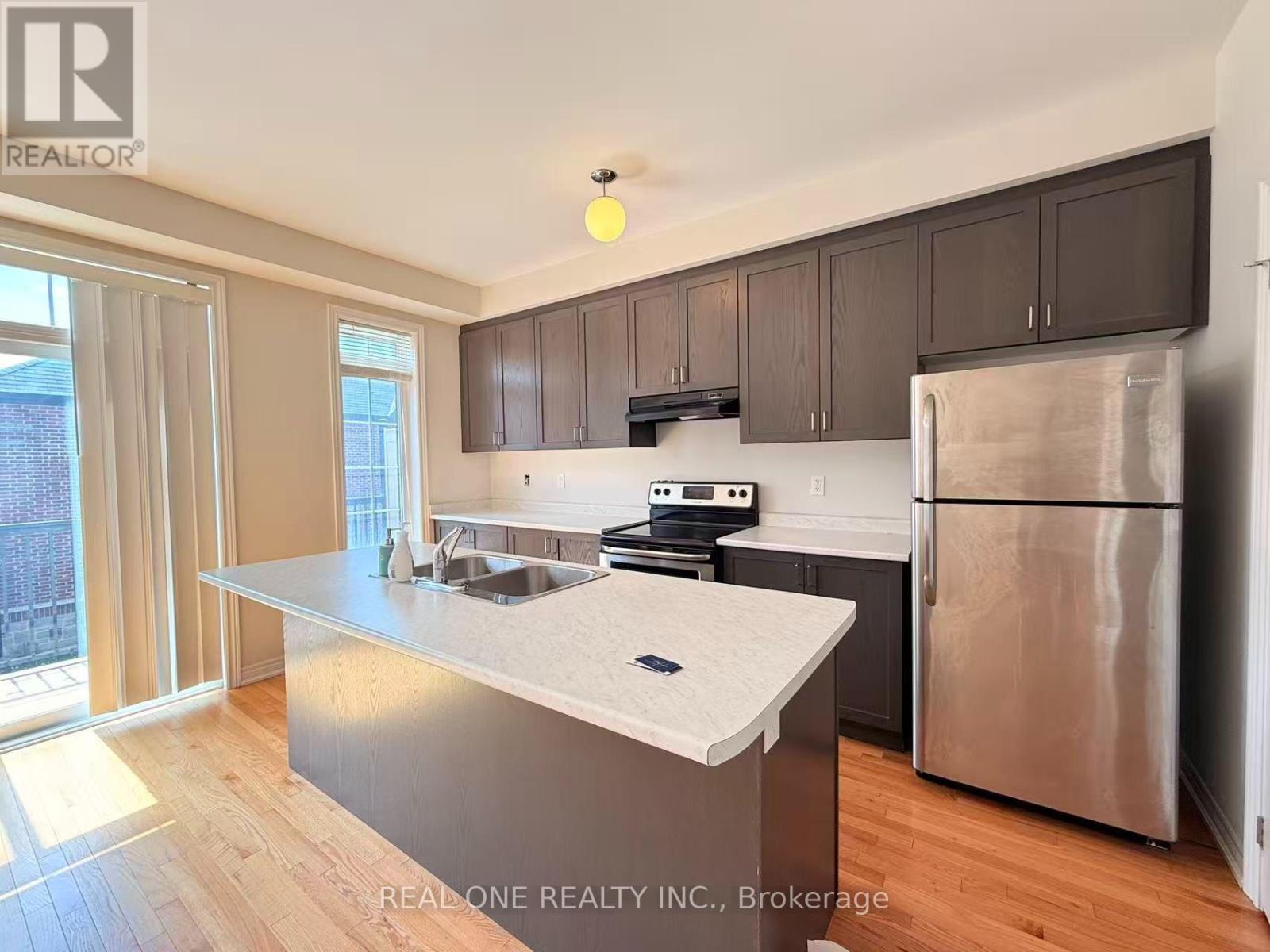 115 Beechborough Crescent, East Gwillimbury, Ontario  L9N 0N9 - Photo 5 - N13412646