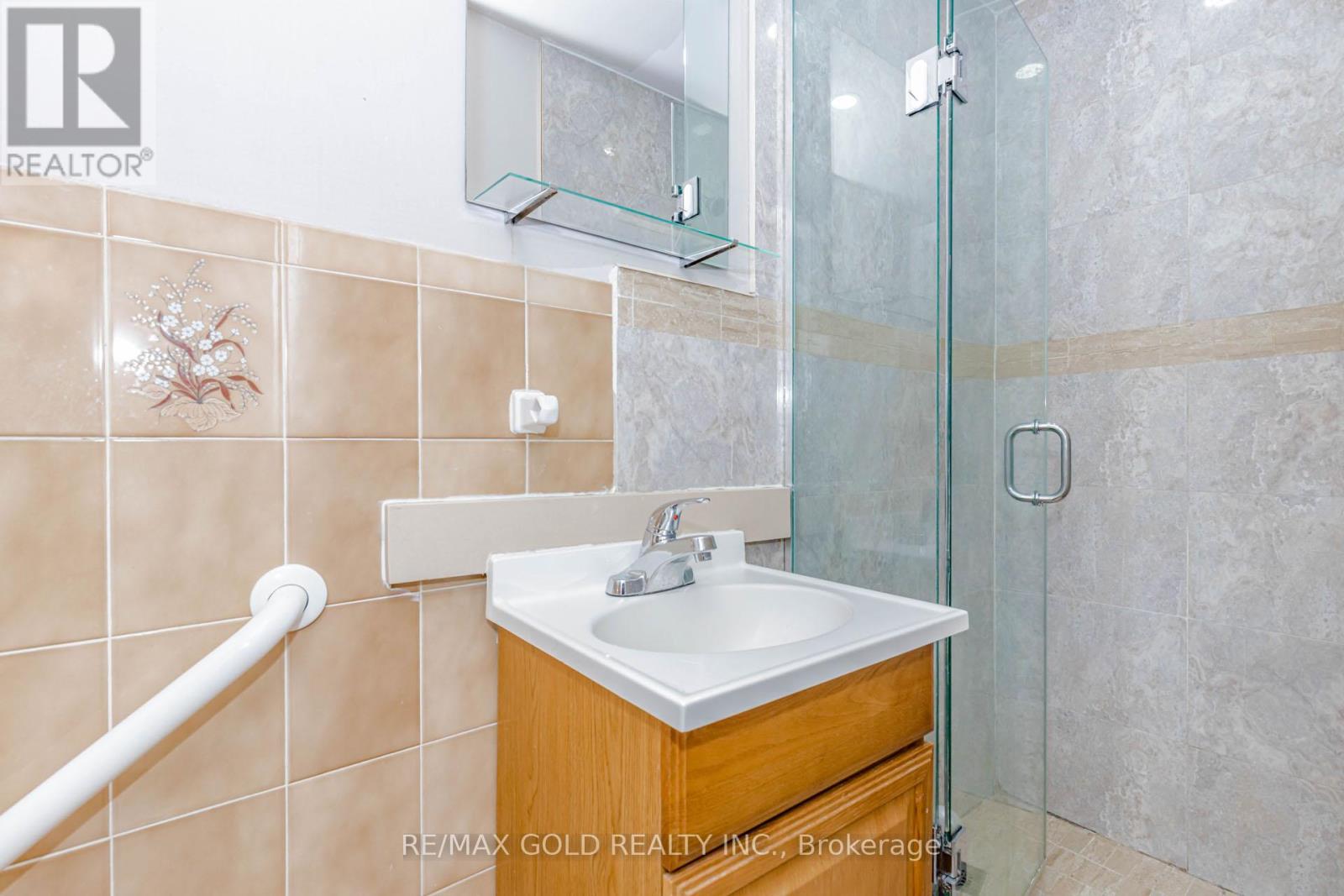 38 Achill Crescent, Mississauga, Ontario  L5B 1L1 - Photo 13 - W13551996