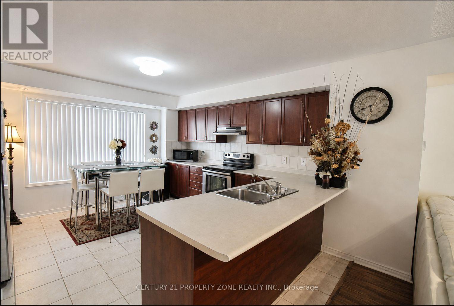 12 - 5035 Oscar Peterson Boulevard, Mississauga, Ontario  L5M 0P4 - Photo 4 - W13680038