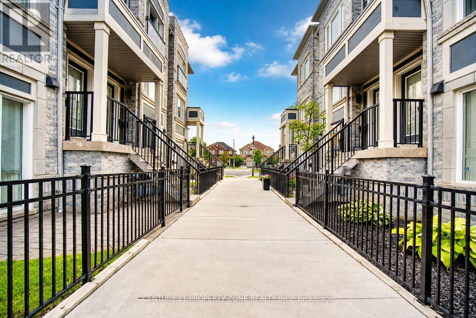 12 - 5035 Oscar Peterson Boulevard, Mississauga, Ontario  L5M 0P4 - Photo 3 - W13680038