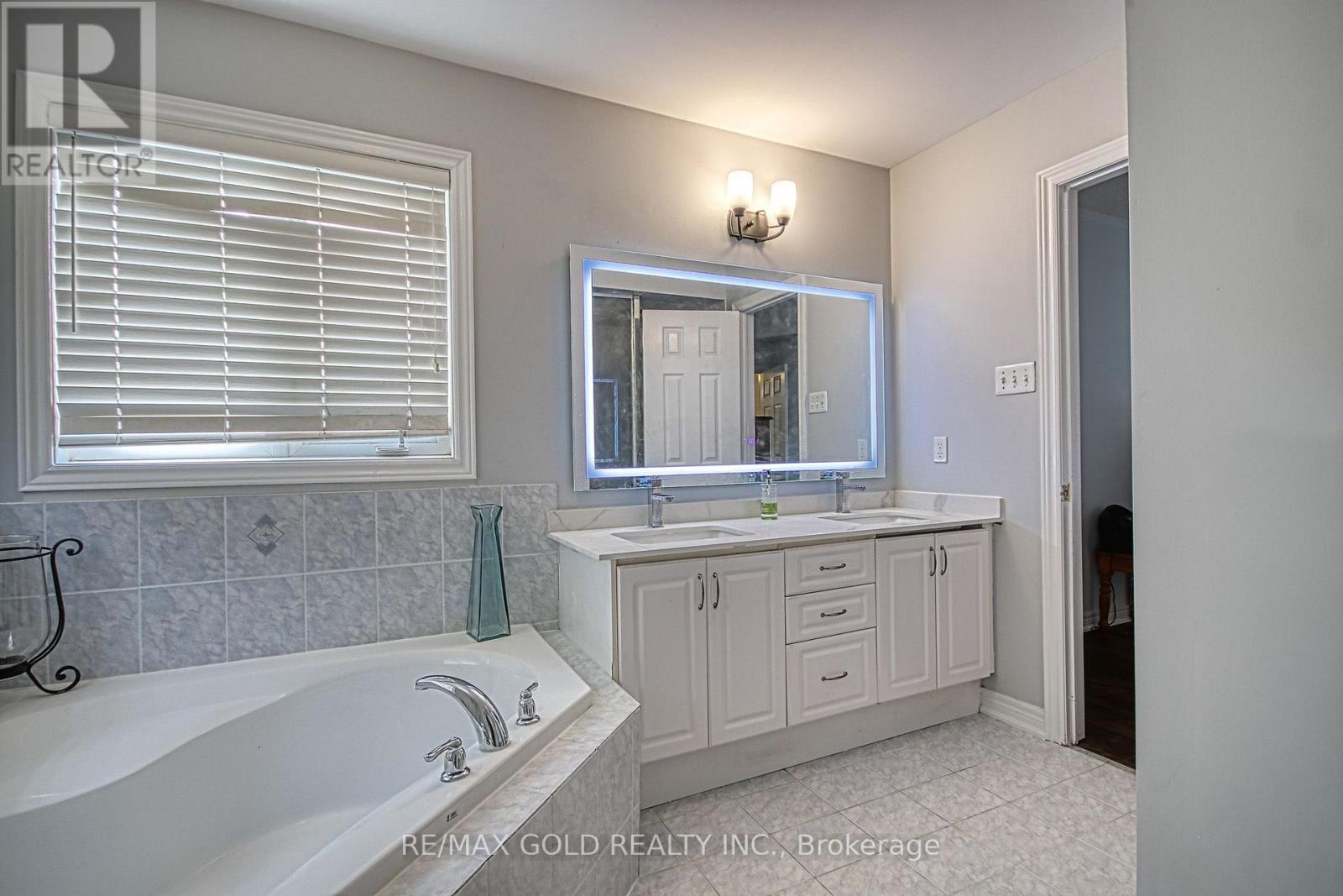 3428 Erin Centre Boulevard, Mississauga, Ontario  L5M 8C2 - Photo 29 - W13557924