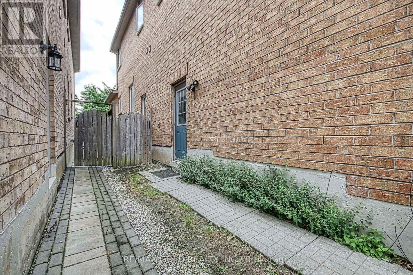 3428 Erin Centre Boulevard, Mississauga, Ontario  L5M 8C2 - Photo 7 - W13557924