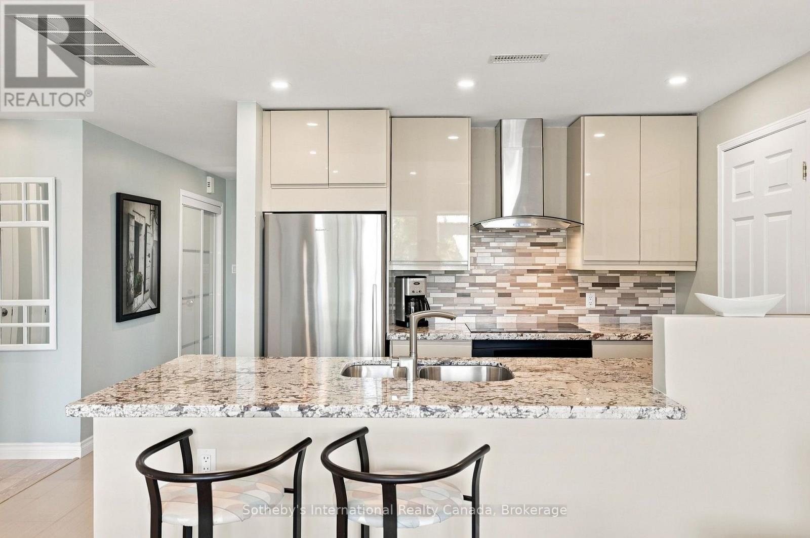 464 Mariners Way, Collingwood, Ontario  L9Y 5C7 - Photo 8 - S13680140