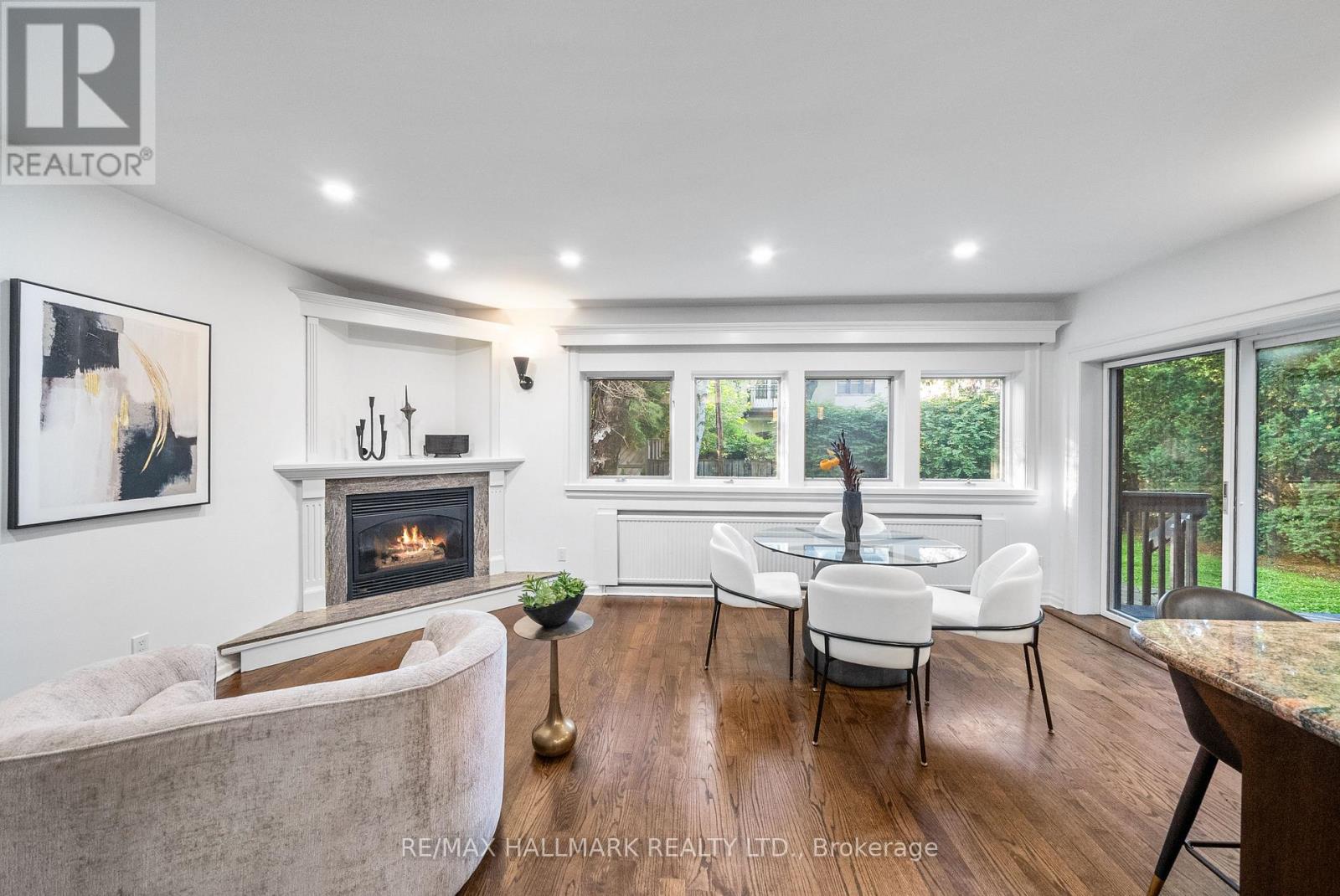 16 Elderwood Drive, Toronto, Ontario  M5P 1W5 - Photo 15 - C13680142