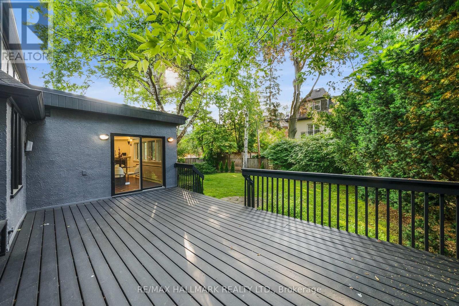 16 Elderwood Drive, Toronto, Ontario  M5P 1W5 - Photo 39 - C13680142