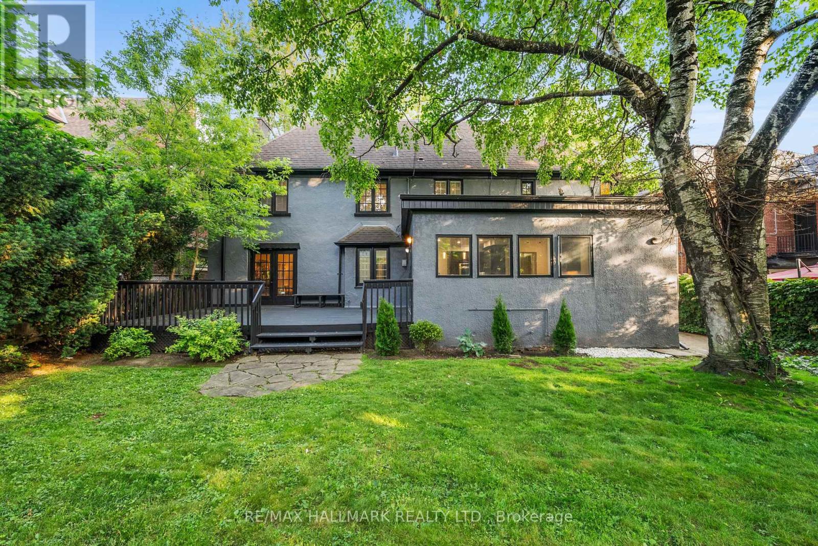 16 Elderwood Drive, Toronto, Ontario  M5P 1W5 - Photo 41 - C13680142