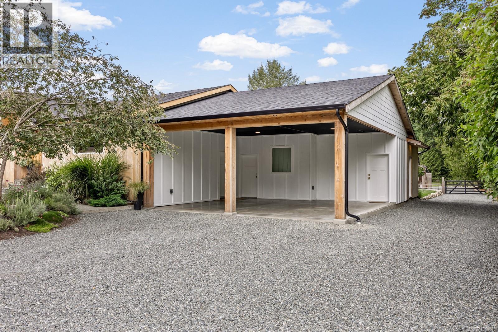 2925 Baird Rd, Courtenay, British Columbia  V9N 9N6 - Photo 90 - 1046945