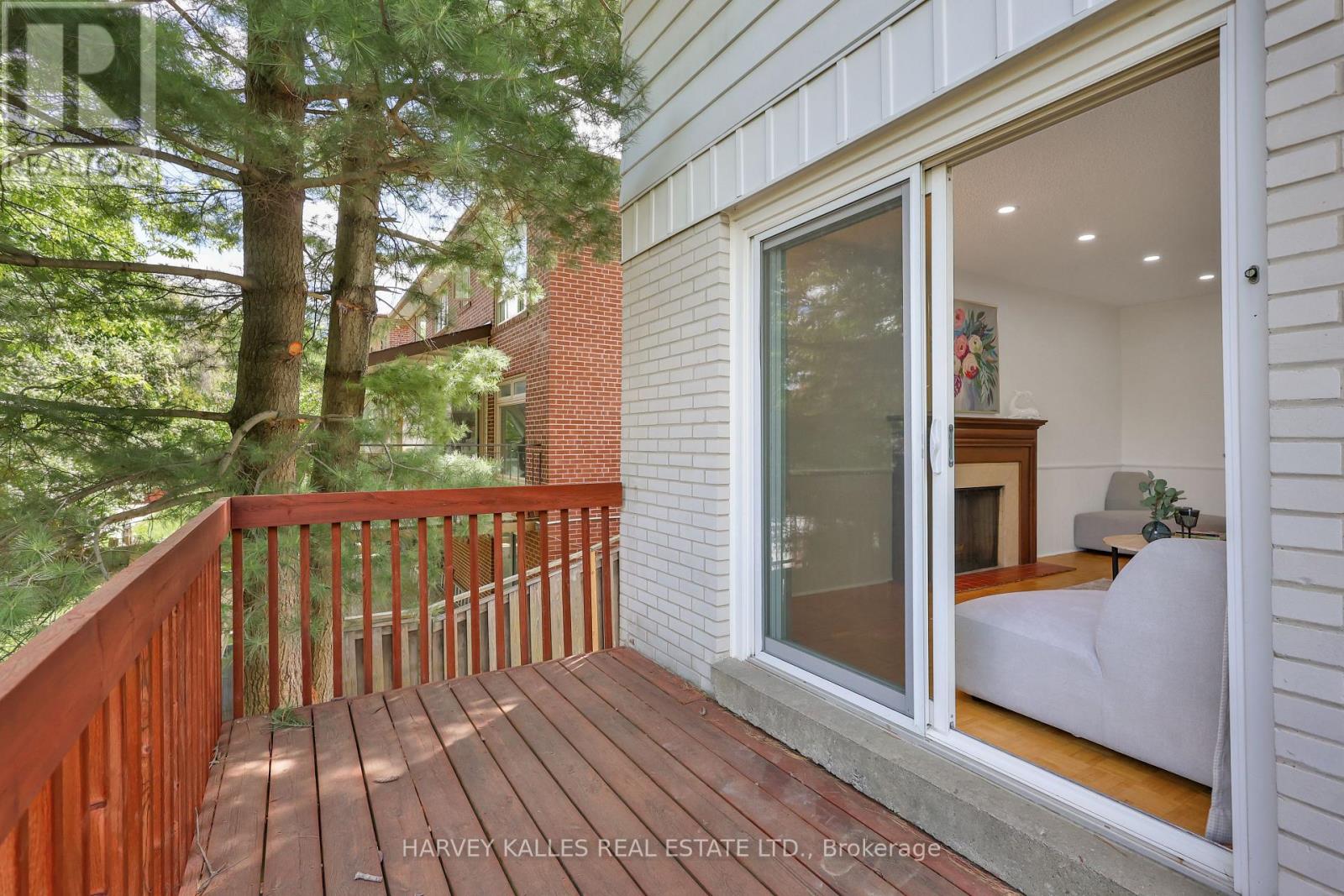 62 Aberfeldy Crescent, Markham, Ontario  L3T 4C4 - Photo 10 - N13546528