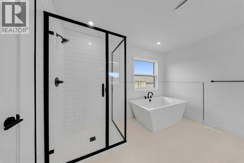 1412 South Point Villas SW, Airdrie, Alberta  T4B 5P2 - Photo 21 - A2330790