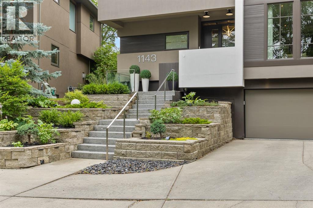 1143 Sifton Boulevard SW, Calgary, Alberta  T2T 2L2 - Photo 2 - A2336475