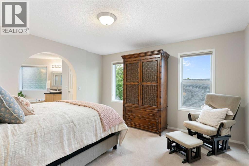 131 Valley Stream Close NW, Calgary, Alberta  T3B 5V7 - Photo 24 - A2337160
